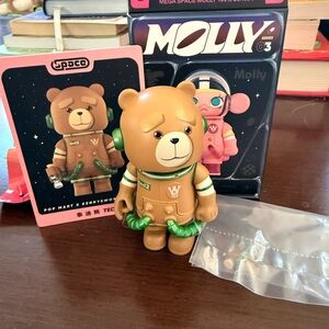 Space Molly Mega 100% Series 3 Ted 2 Toy